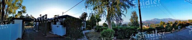 Building Photo - The Bridge House - 2 Bed 1 Bath with Uncompromising Views