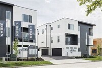 Building Photo - Salt Lake- High-End  3 bed, 3.5 bath Condo