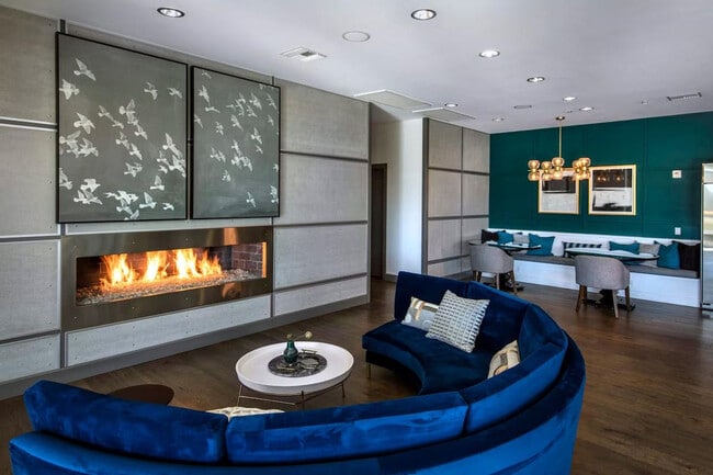 Building Photo - 2230 Qualcomm Way