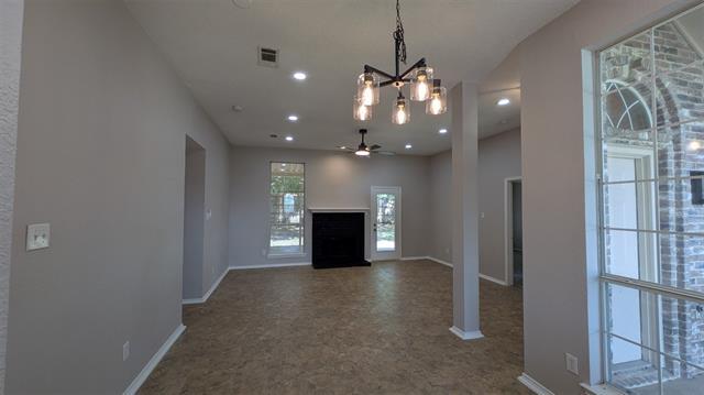 Building Photo - 336 Cresthaven Dr