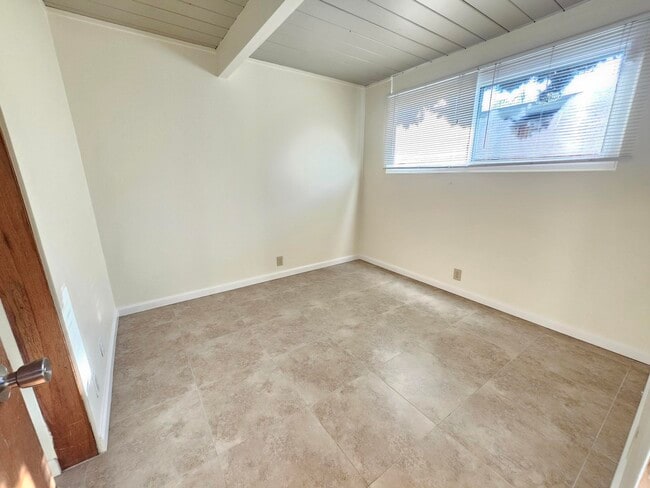 Building Photo - 4100 Wilson Ln