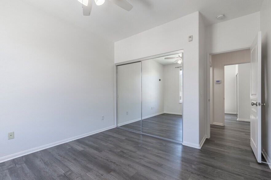 Building Photo - 1143 Terracina Ln