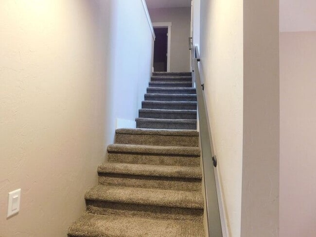 Building Photo - Spacious 5-Bedroom Home with Luxury Features & Prime Location!