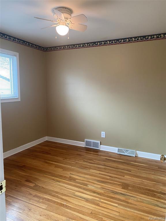 Building Photo - 19430 Williamson St