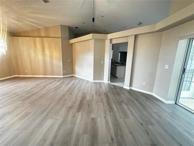 Building Photo - 10061 SW 74th Terrace