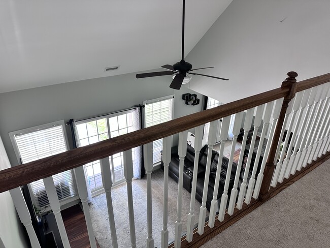 Building Photo - 304 Chisholm Trail