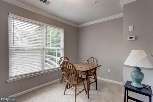 Building Photo - 12852 Fair Briar Ln