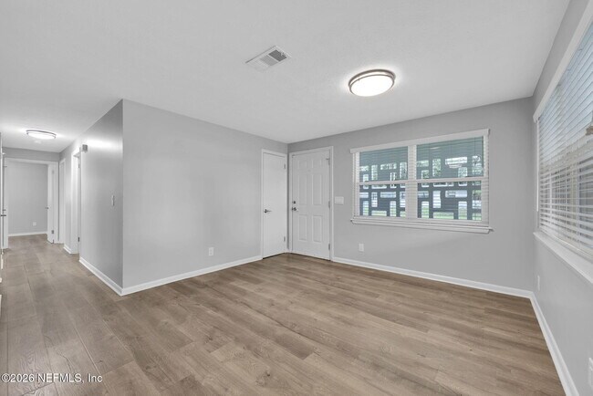 Building Photo - 1104 Boca Grande Ave