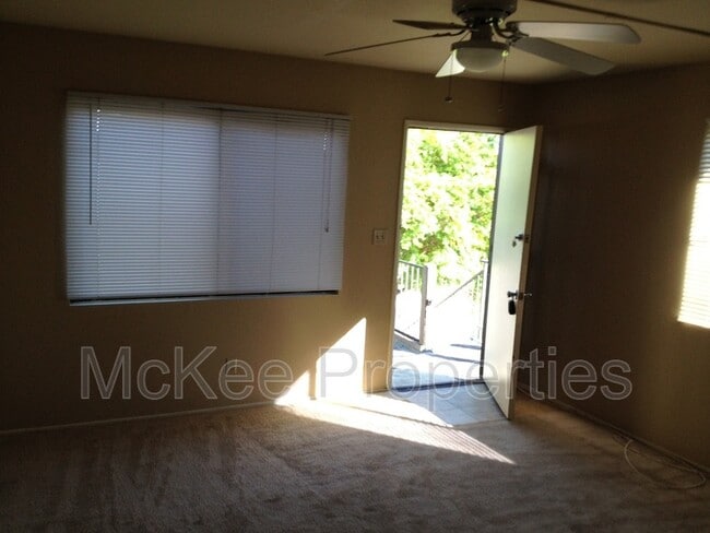 Building Photo - 6188 Stanley Dr