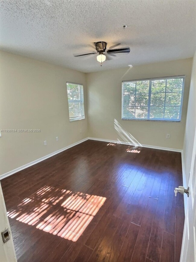 Building Photo - 2120 W Preserve Way