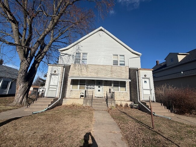 Building Photo - 1508 W 14th St
