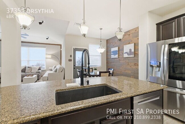 Building Photo - 3735 Forsythia-