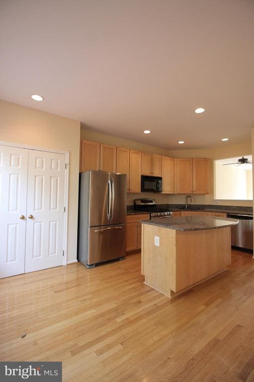 Building Photo - 21475 Welby Terrace