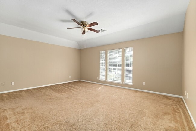 Building Photo - 16126 Taloncrest Dr