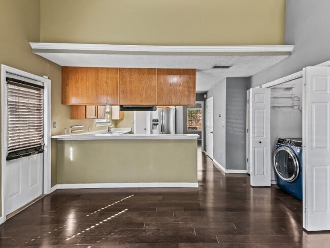 Building Photo - 3612 Cagney Dr