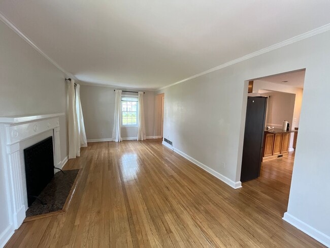 Building Photo - North Haven Single Family