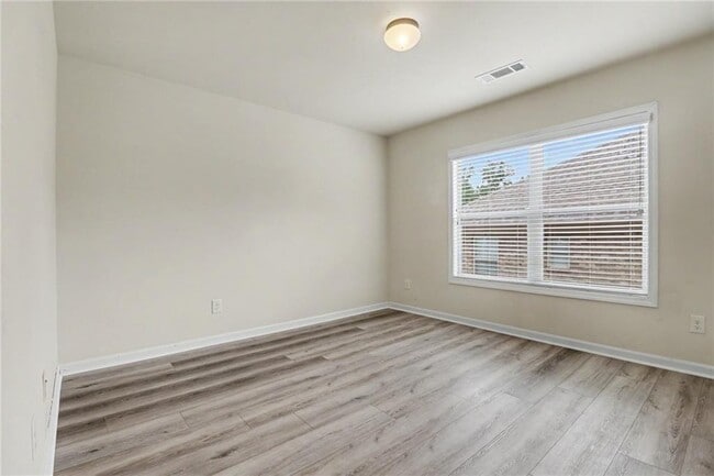 Building Photo - 550 Nichols View Way