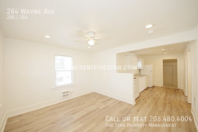 Building Photo - 284 Wayne Ave