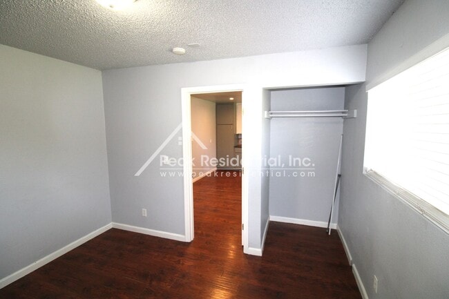 Building Photo - 5914 Del Campo Ln