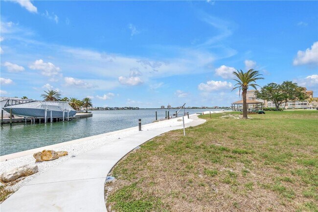 Building Photo - Beautiful 2BR/2BA Waterfront Condo in 55+ Community – Available for Rent!