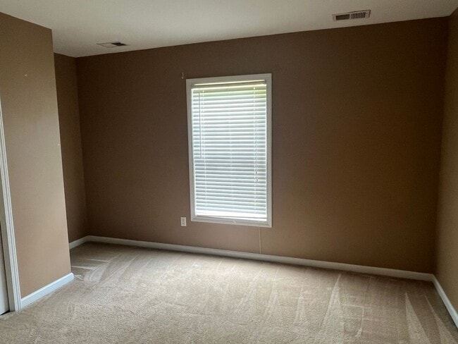Building Photo - Nice Home in Pinecrest!