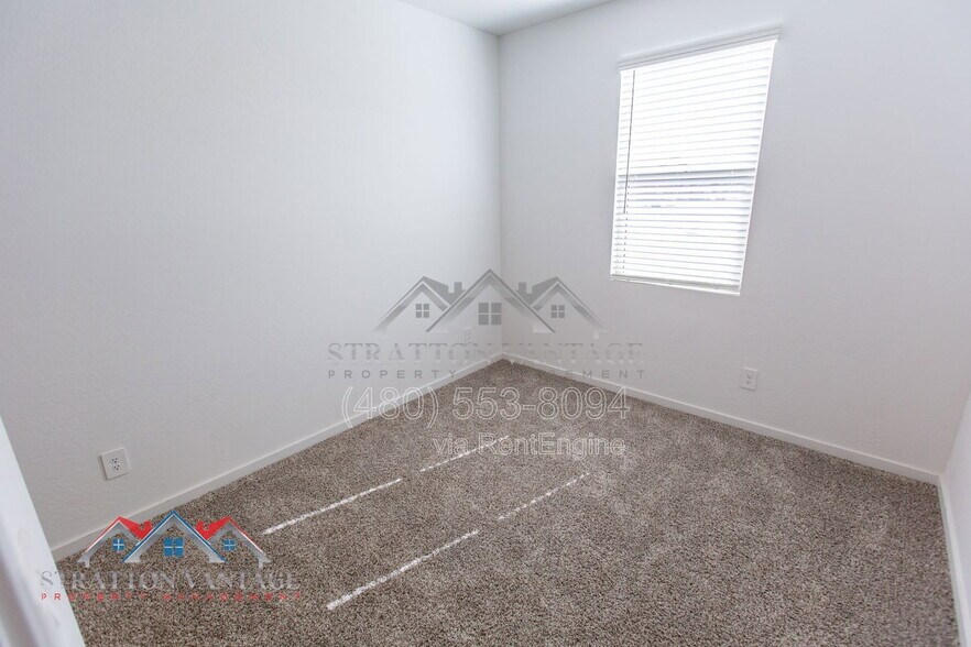 Building Photo - 2520 San Esteban Dr