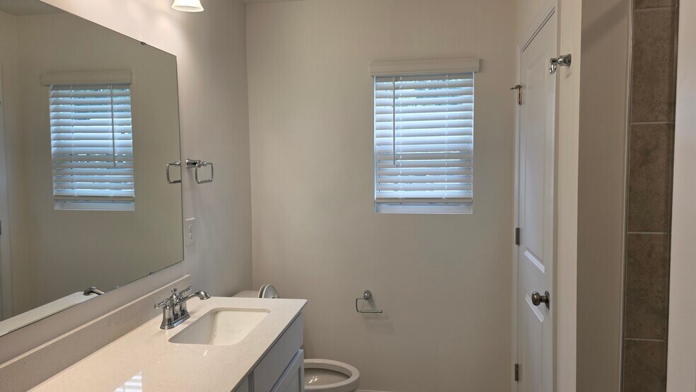 Building Photo - 3510 Nimbell Rd