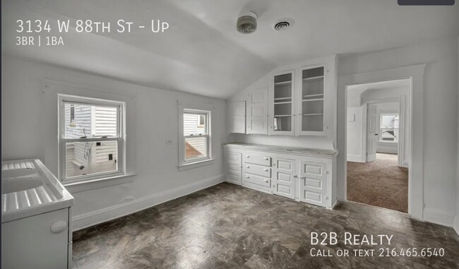 Building Photo - 3134 W 88th St