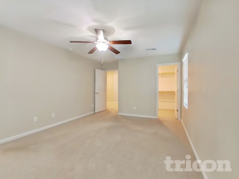 Building Photo - 12592 W Lindbergh Dr