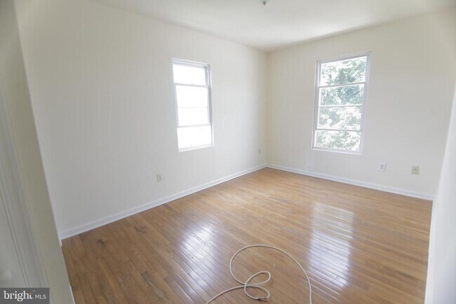 Building Photo - 1522 N 17th St