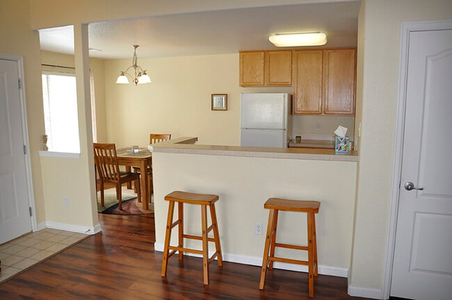 Building Photo - 4605 Hahns Peak Dr