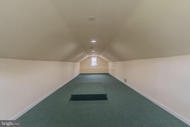 Building Photo - 1412 Peace Dr