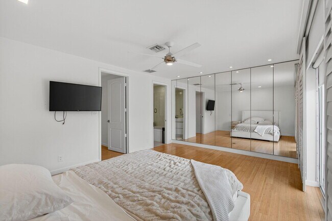 Building Photo - 130 Andrews Ave