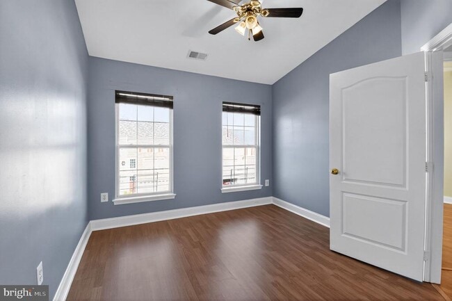 Building Photo - 16567 Bramblewood Ln