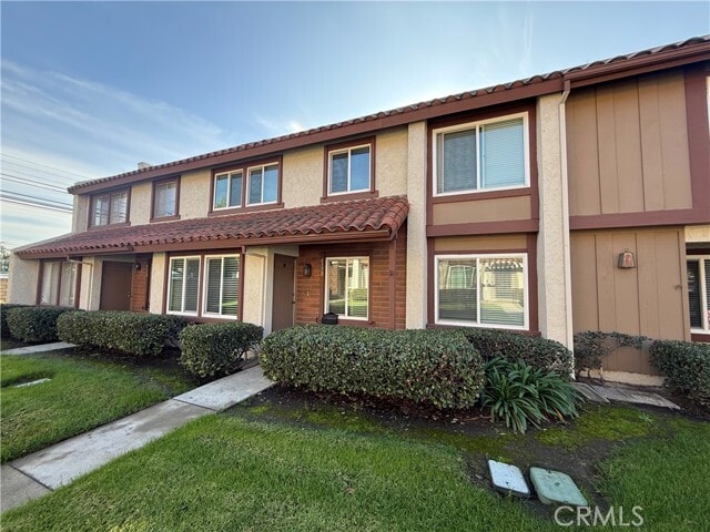 Building Photo - 4570 Toledo Way