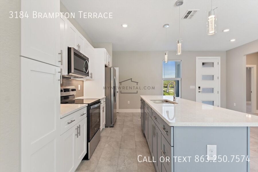 Building Photo - 3184 Brampton Terrace