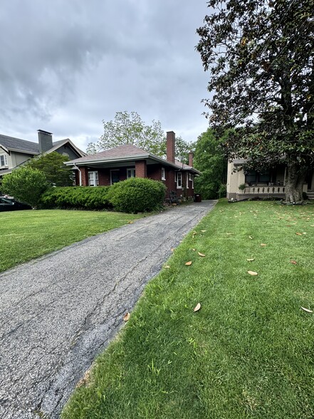 Driveway to the back of property - 45 Hartweg Ave