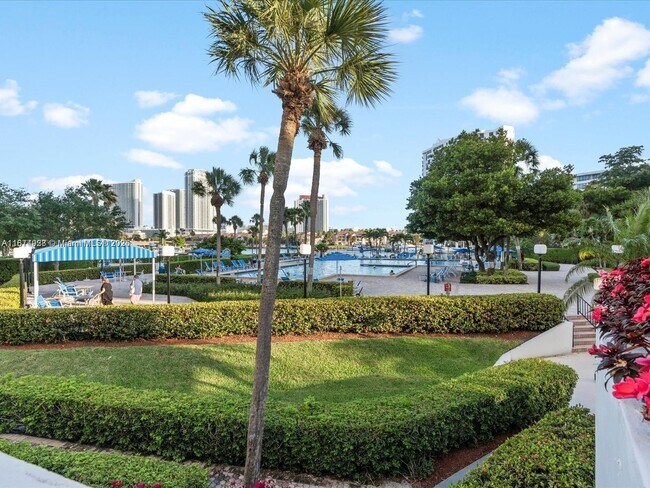 Building Photo - 600 Three Islands Blvd