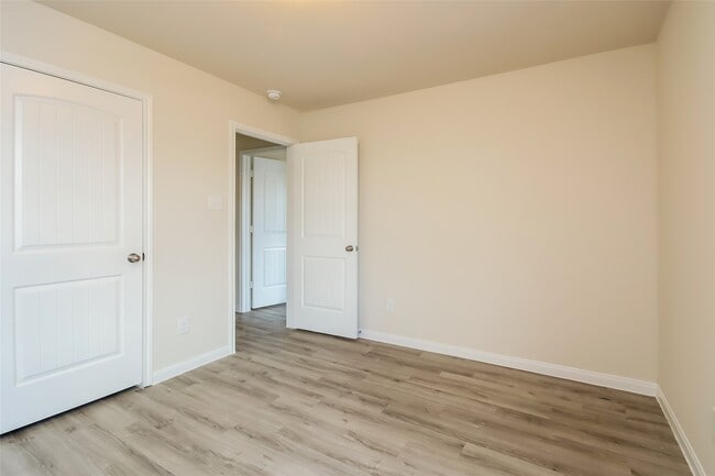 Building Photo - 22014 Grand Majestic Dr