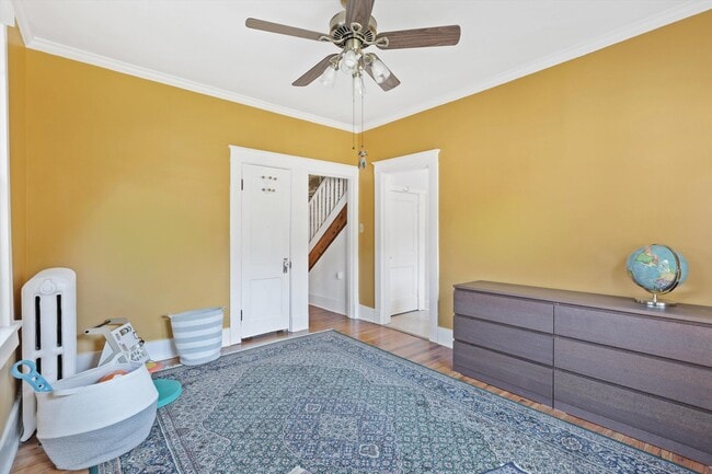 Building Photo - 1621 Linden Ave