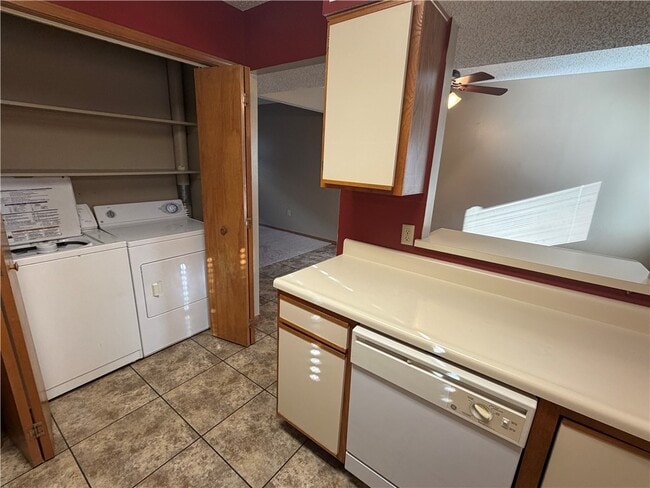 Building Photo - 460 N Garrett St