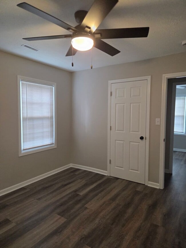 Building Photo - Completely remodeled 3-bedroom house avail...