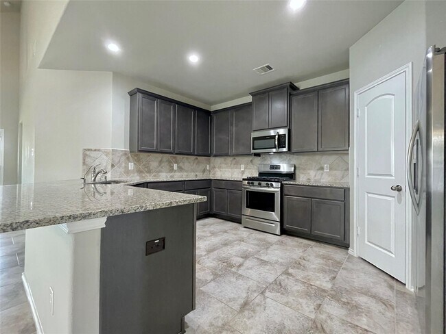 Building Photo - 23827 Piedmont Forest Dr
