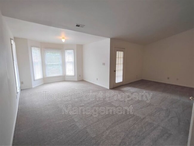 Building Photo - 7366 Rose Terrace Ct