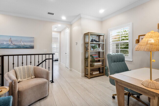 Building Photo - 550 Tomahawk Ct
