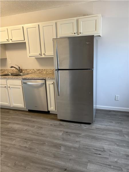 Building Photo - 1930 Independence Rd