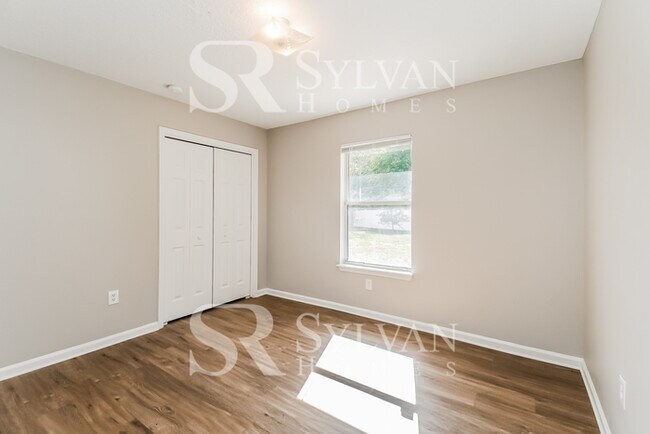 Building Photo - Living where You Love is Good for your Heart!