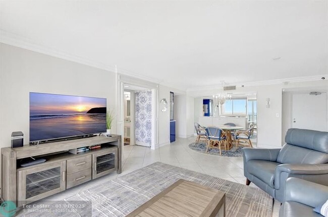 Building Photo - 300 Ocean Trail Way