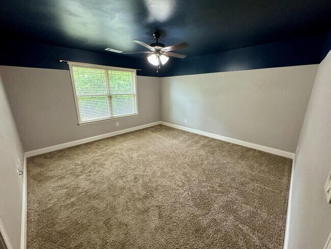 Building Photo - 139 Fisher Mill Dr