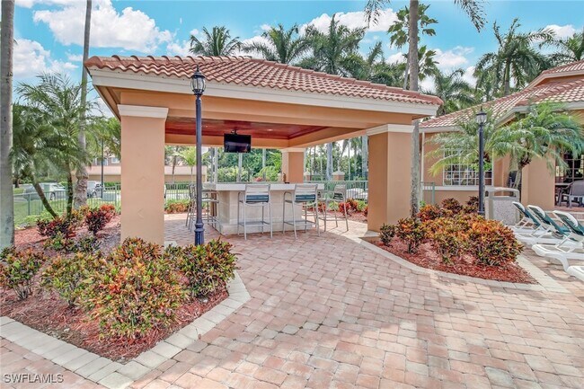 Building Photo - 1210 Wildwood Lakes Blvd
